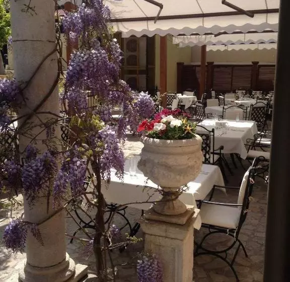 Hotel Saint John Baptist Nessebar