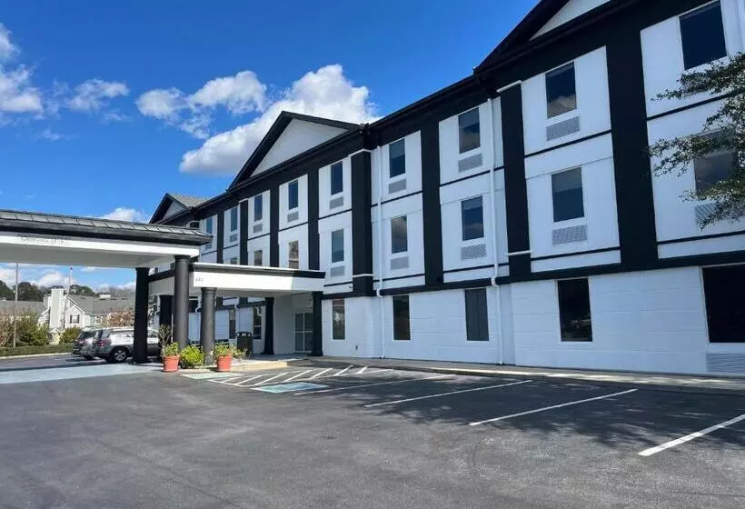 Hotelli Sonesta Essential Savannah