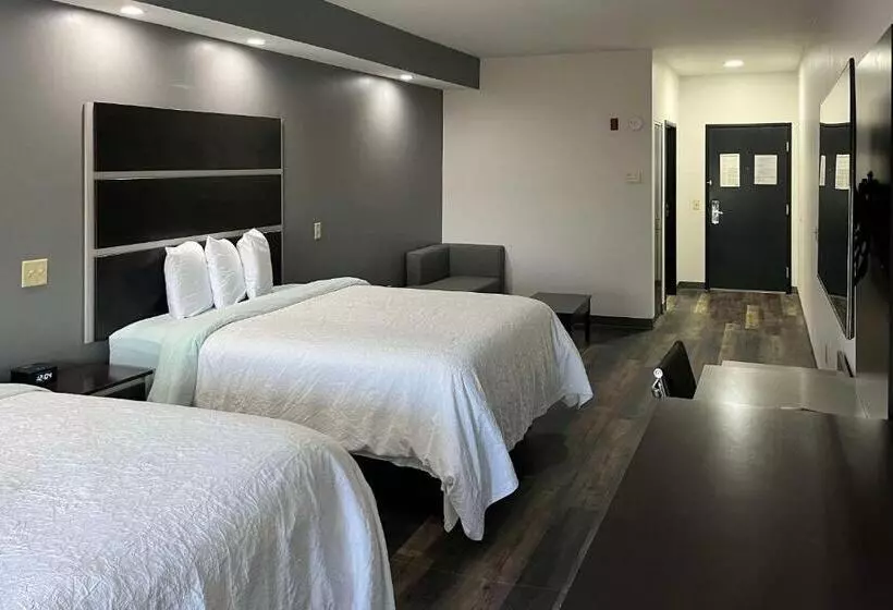 Hotelli Sonesta Essential Savannah