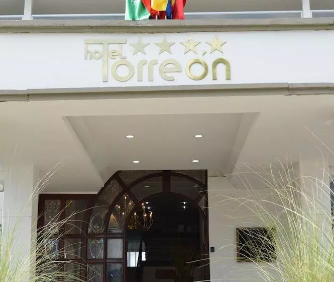 ホテル Torreon