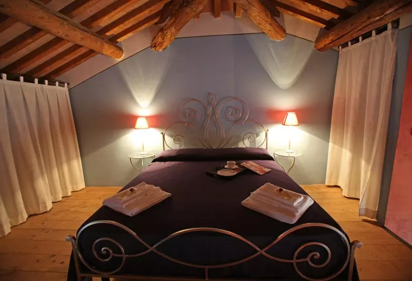 Hotelli Tuscany Villa Resort by Alcam