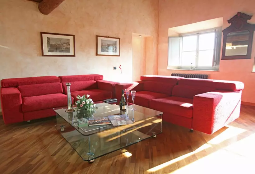 Hotelli Tuscany Villa Resort by Alcam