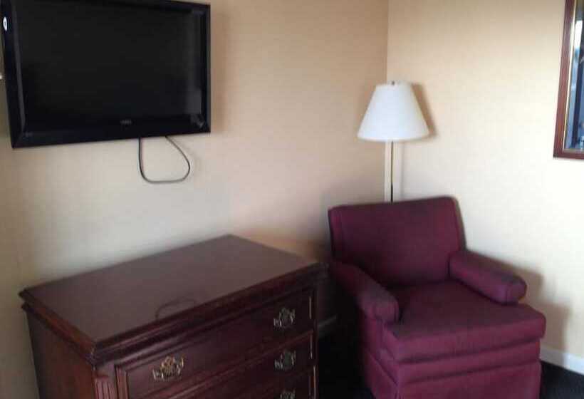 Motel Cadet Motor Inn