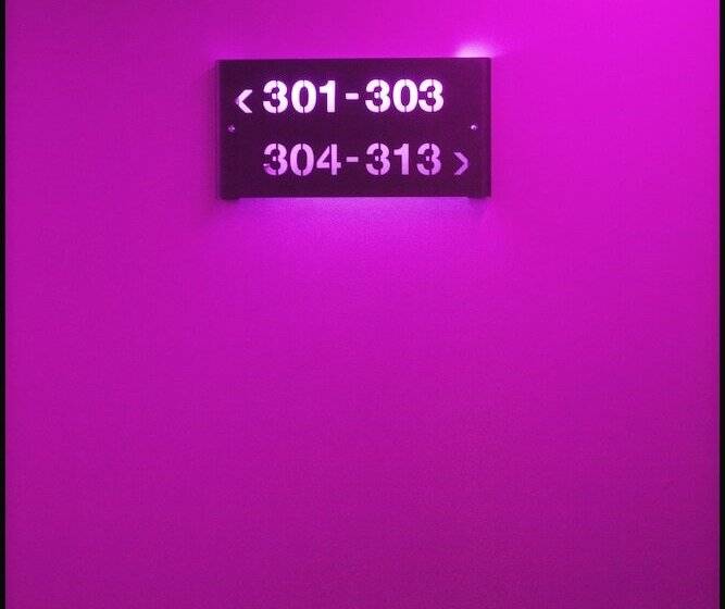 Urbany Hostel Bcn Go!