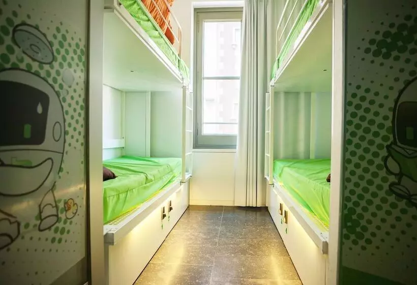 Urbany Hostel Bcn Go!