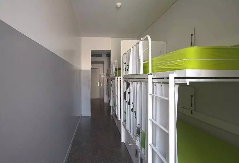 Urbany Hostel Bcn Go!