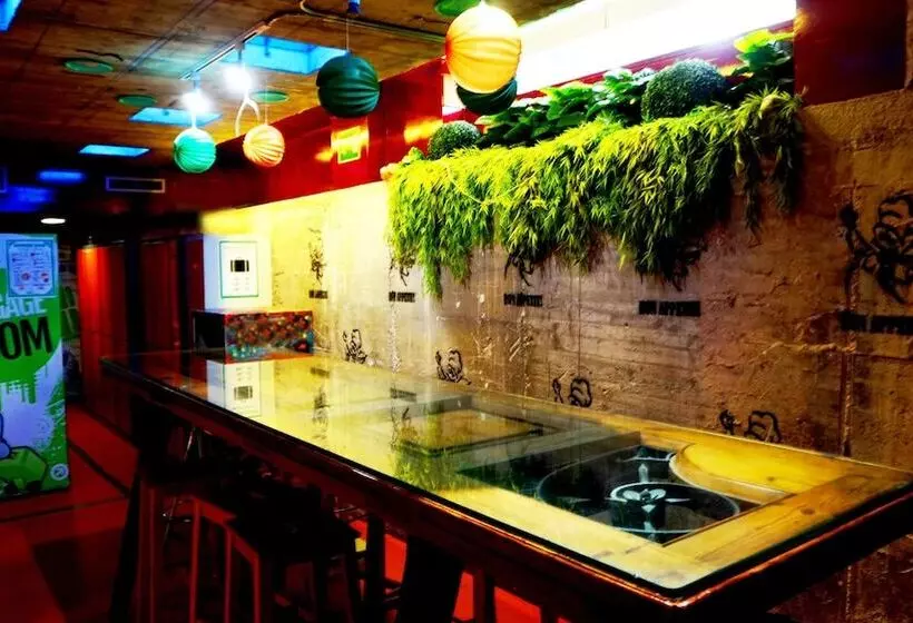 Urbany Hostel Bcn Go!