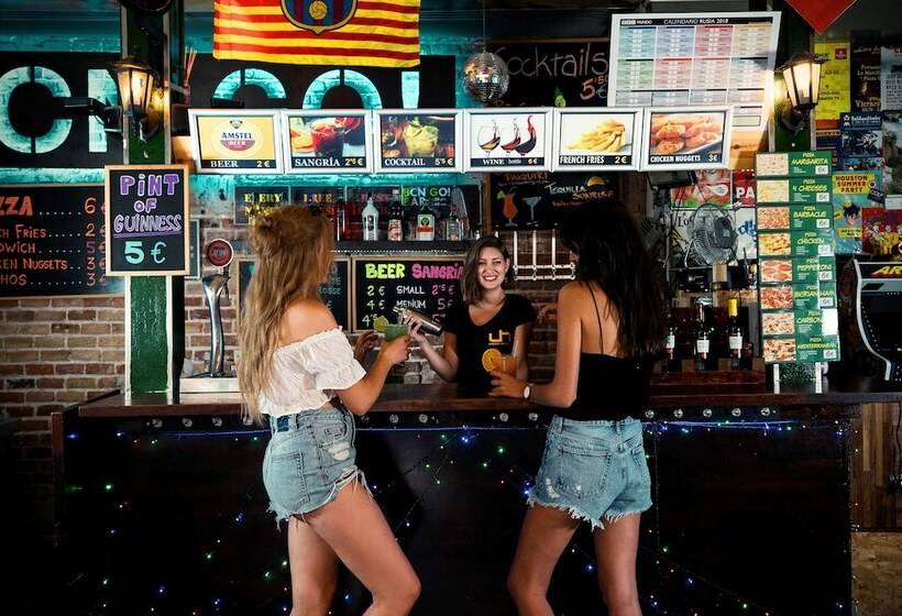 Urbany Hostel Bcn Go!