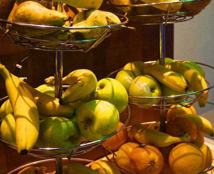 Urbany Hostel Bcn Go!