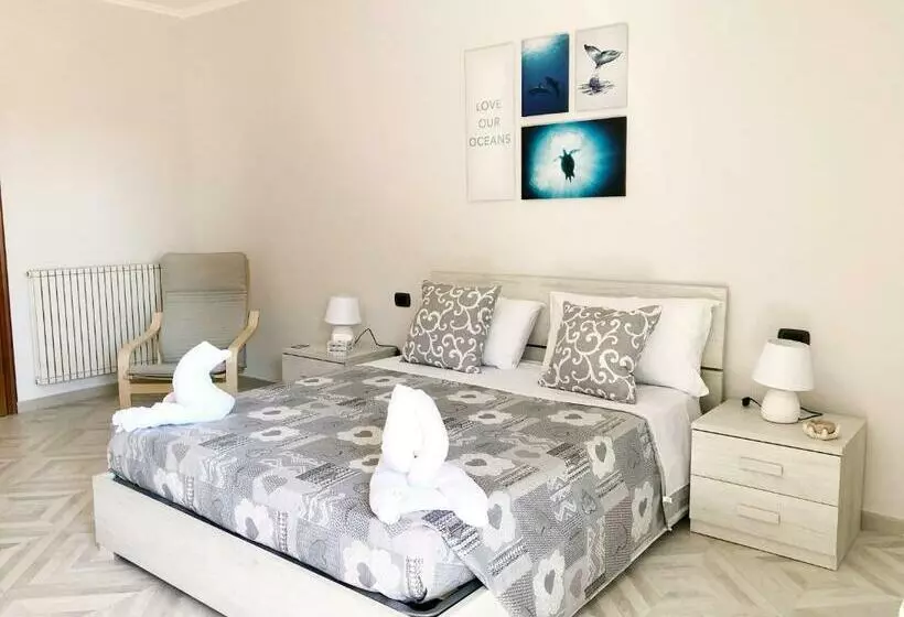 تختخواب و صبحانه Hangar Inn
