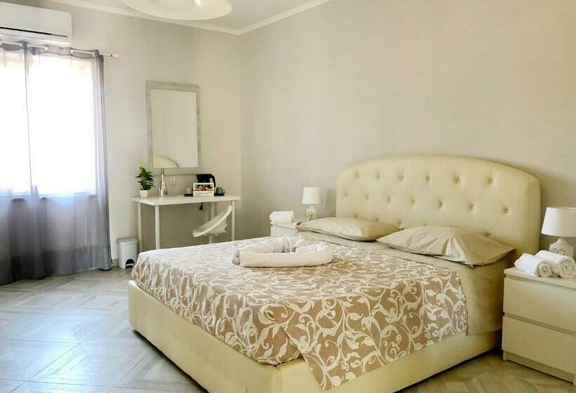 تختخواب و صبحانه Hangar Inn