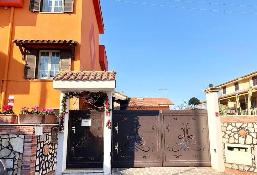 تختخواب و صبحانه Hangar Inn