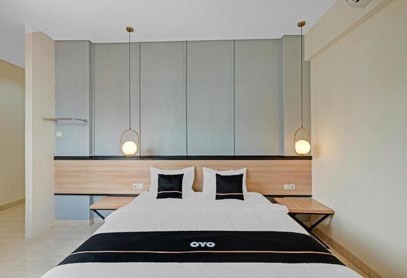 Hotel Collection O 90774 Homi Stay