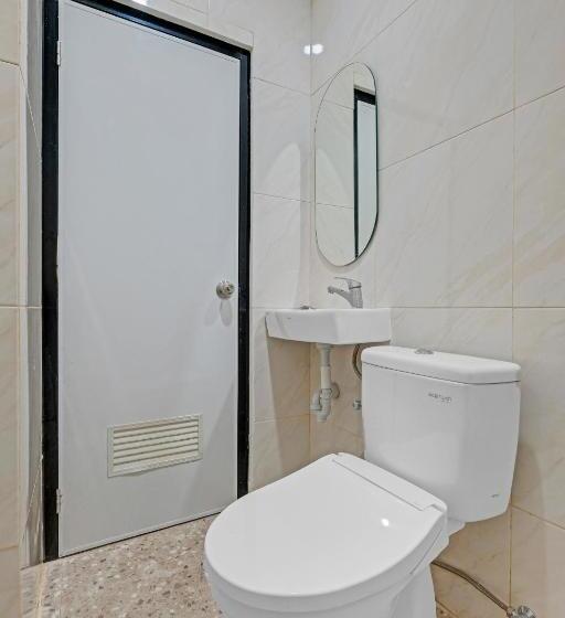 Hotel Collection O 90774 Homi Stay