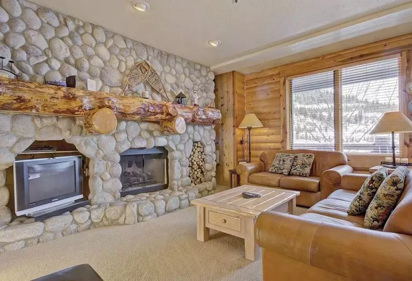 渡假胜地  Slopeside Comstock Penthouse