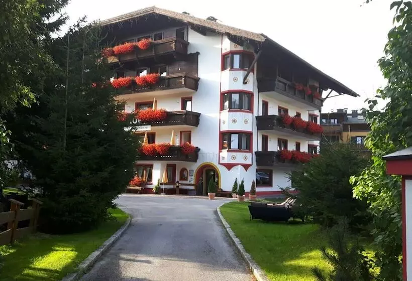 Landhaus Klausnerhof Hotel Garni