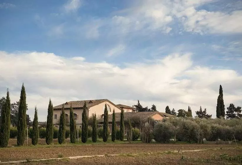 Guadalupe Tuscany Resort