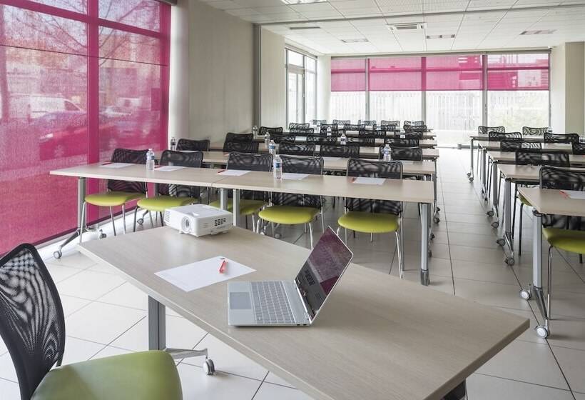 호텔 Appart Hôtel Q7 Lodge Lyon 7