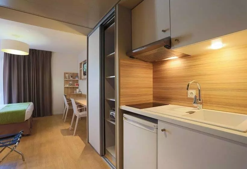 호텔 Appart Hôtel Q7 Lodge Lyon 7