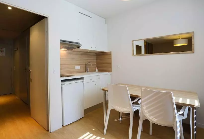 호텔 Appart Hôtel Q7 Lodge Lyon 7