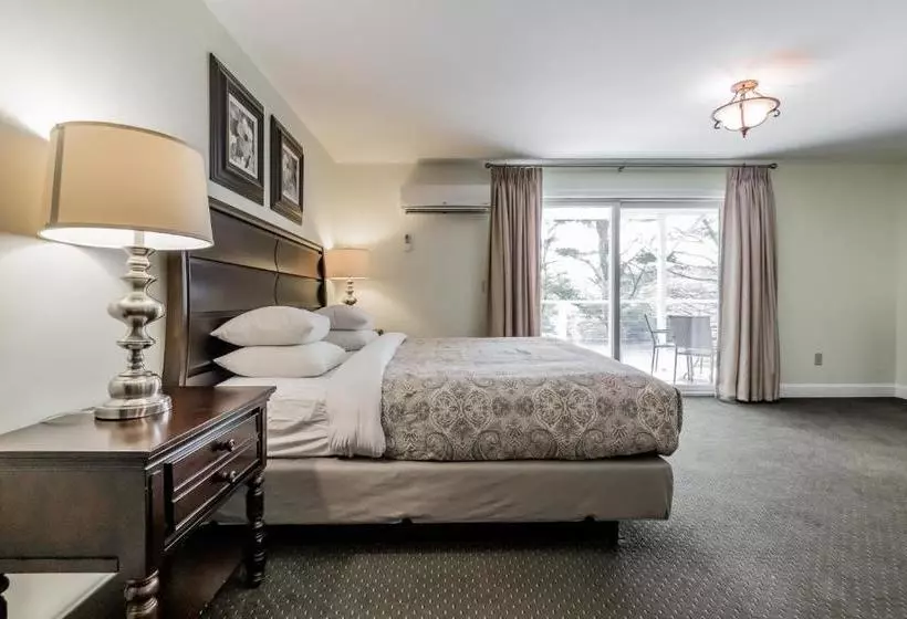 ホテル Beach Cove Waterfront Inn