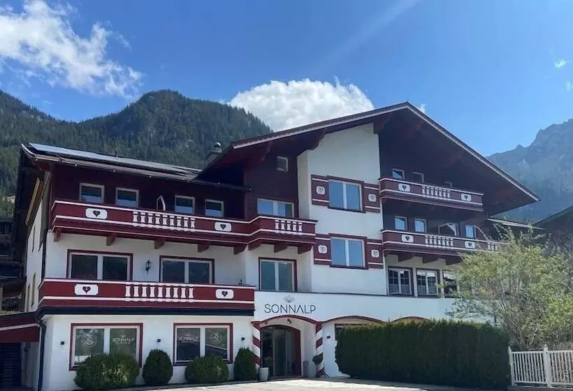 ホテル Garni Das Sonnalp