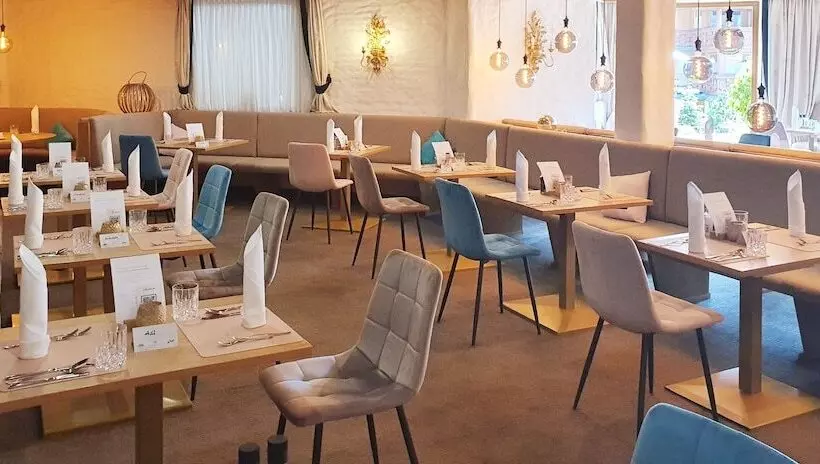 ホテル Garni Das Sonnalp