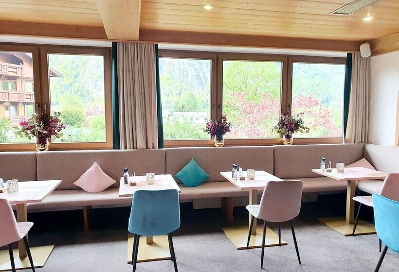 ホテル Garni Das Sonnalp