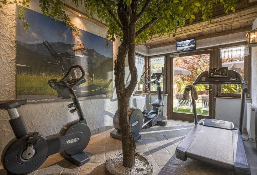 ホテル Garni Das Sonnalp