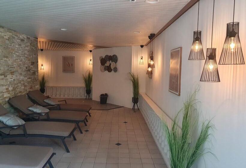 ホテル Garni Das Sonnalp