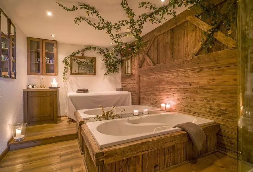 ホテル Garni Das Sonnalp