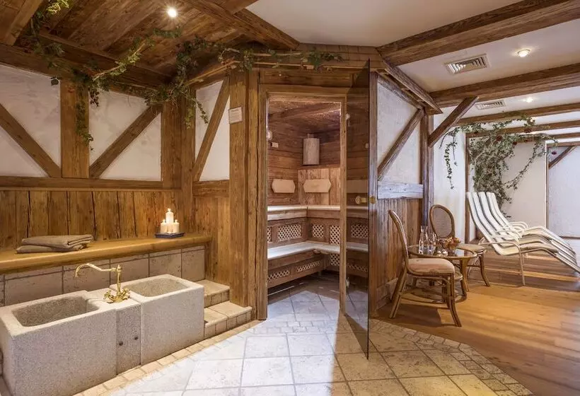 ホテル Garni Das Sonnalp