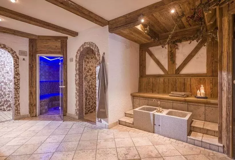 ホテル Garni Das Sonnalp