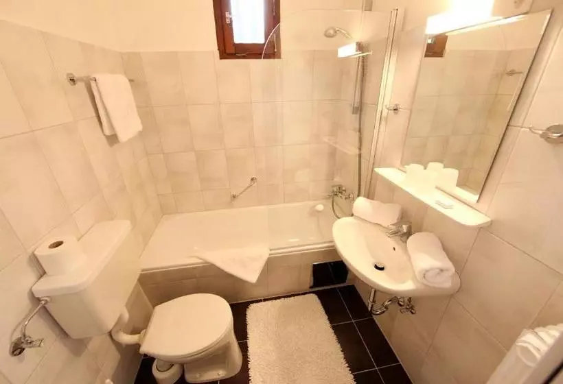 호텔 Garni Landhaus Gitti