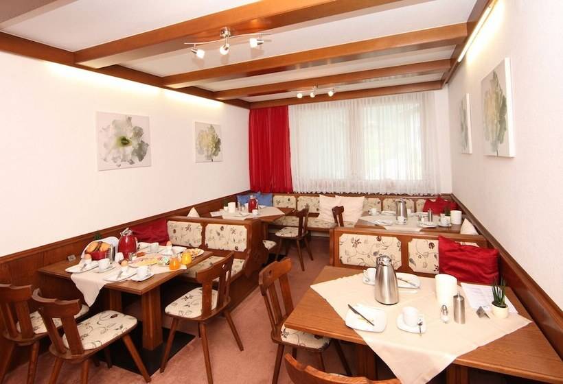 فندق Garni Landhaus Gitti