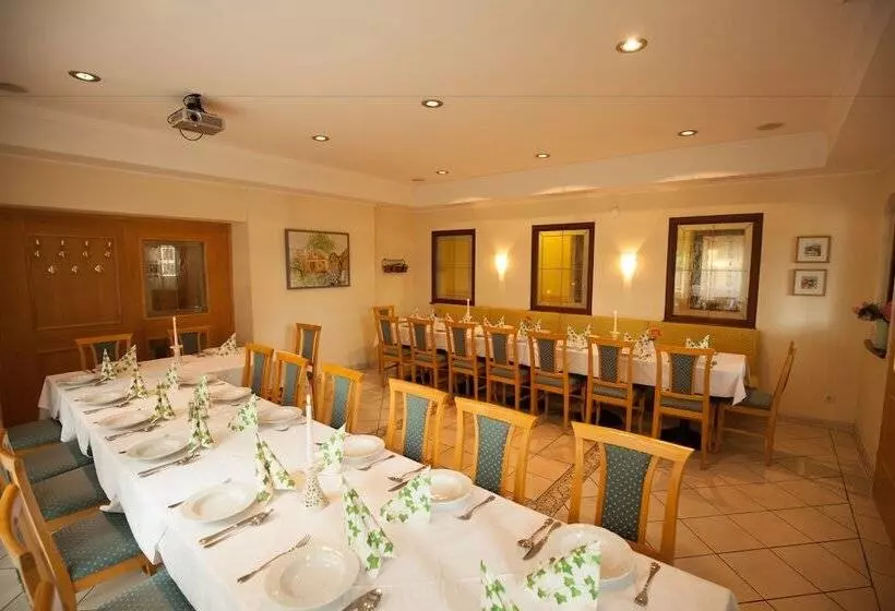 فندق Gasthof Pöchhacker