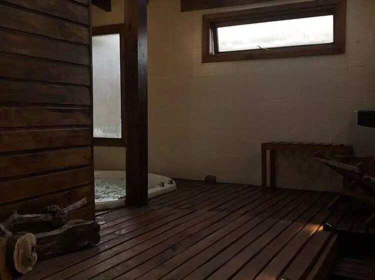 Отель Hosteria Hueney Ruca