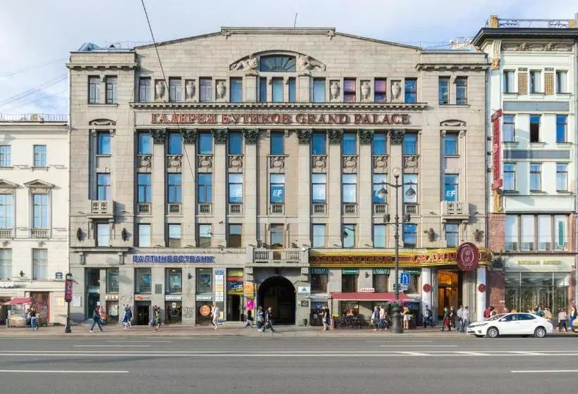 ホテル Ra Nevsky 44