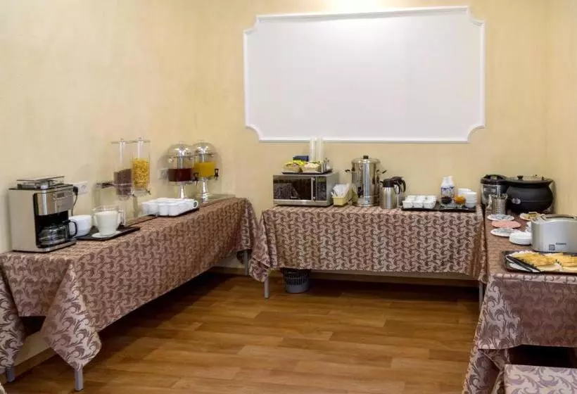 ホテル Ra Nevsky 44