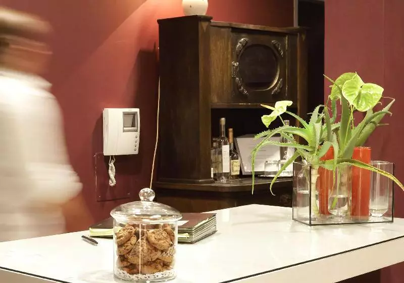 هتل Saint Shermin Bed Breakfast & Champagne