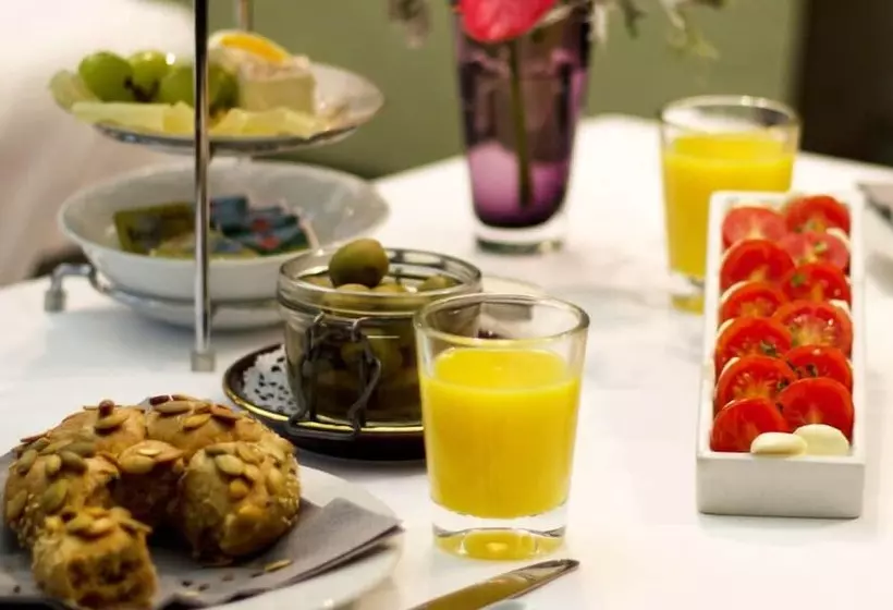 هتل Saint Shermin Bed Breakfast & Champagne