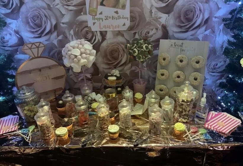 The Butterfly Hotel   Group Weekends