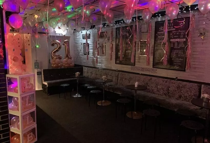 The Butterfly Hotel   Group Weekends