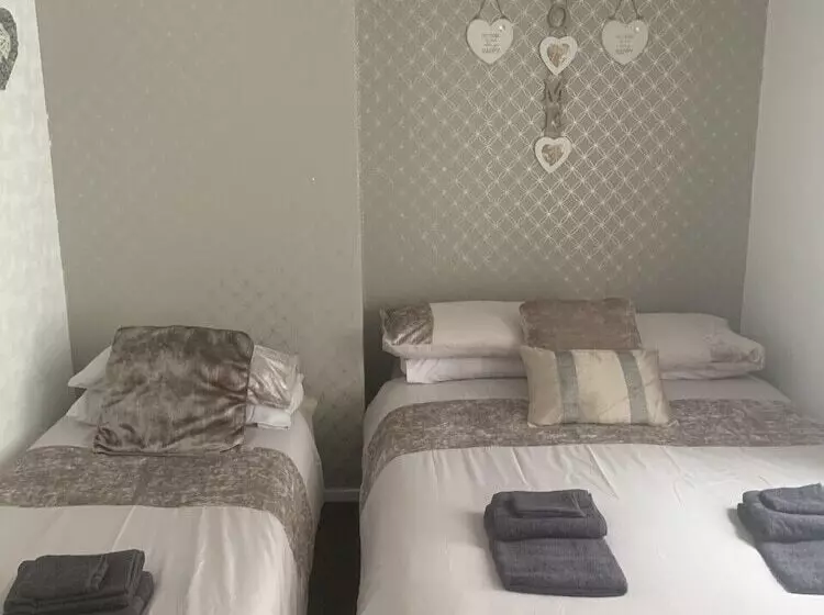 The Butterfly Hotel   Group Weekends