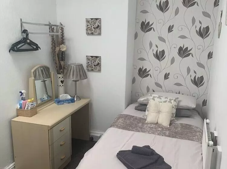 The Butterfly Hotel   Group Weekends