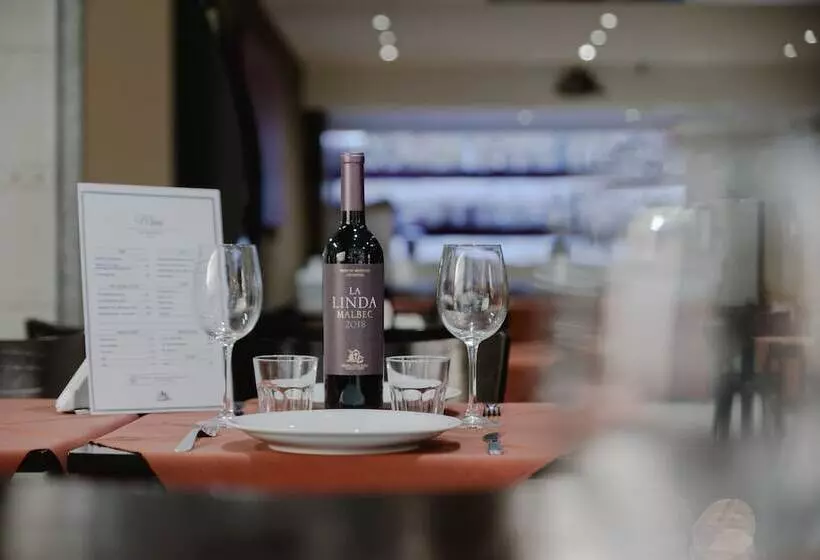 هتل Tucuman Palace