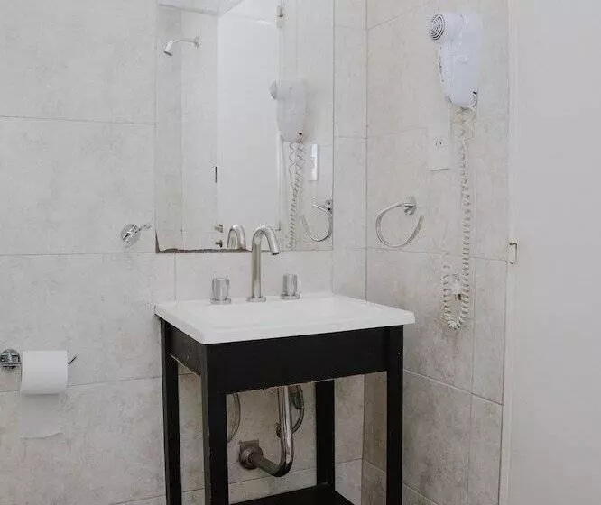 هتل Tucuman Palace