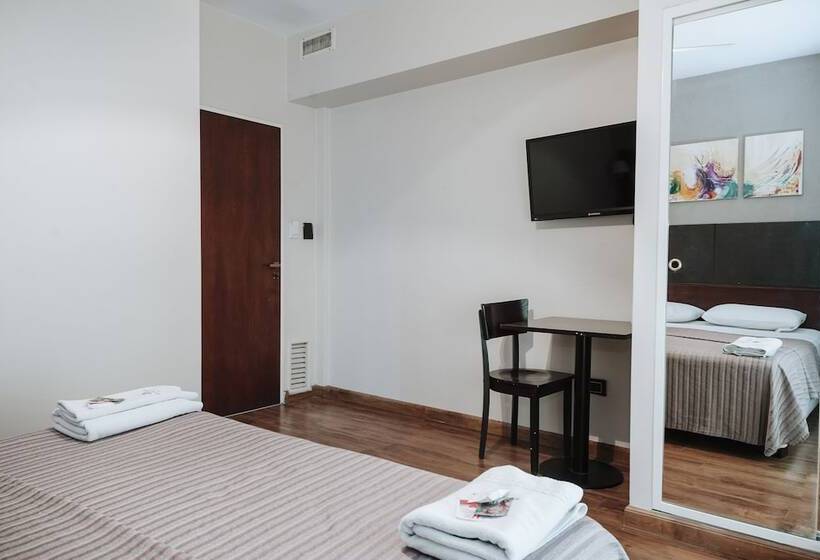 هتل Tucuman Palace