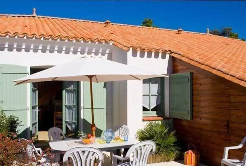 Les Mas De Saint Hilaire