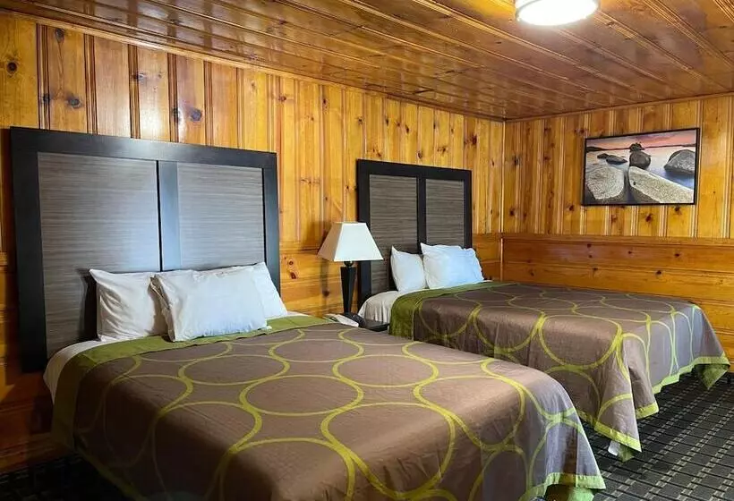 Мотель Pinewood Inn